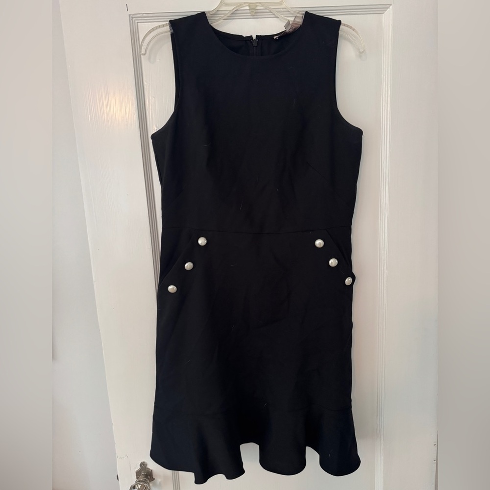 Elegant Black Sleeveless Dress
